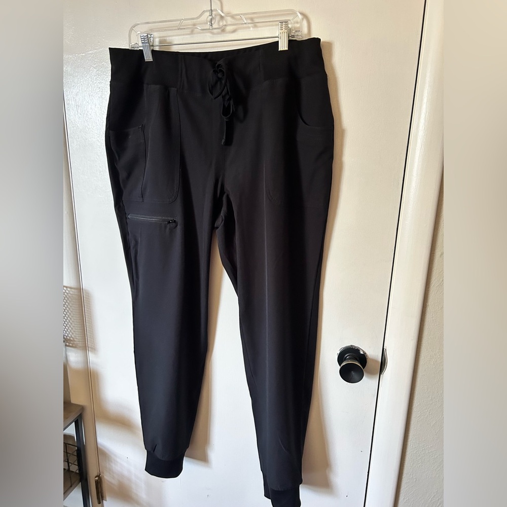 Heart & Soul Scrub joggers